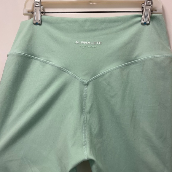 ALPHALETE alphalux leggings size medium - Picture 2 of 3